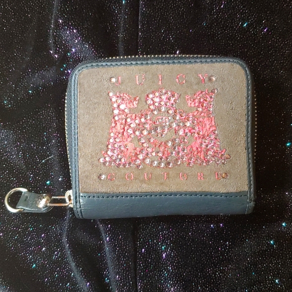 Juicy Couture Handbags - Juicy Couture y2k Vintage Scottie Small Wallet